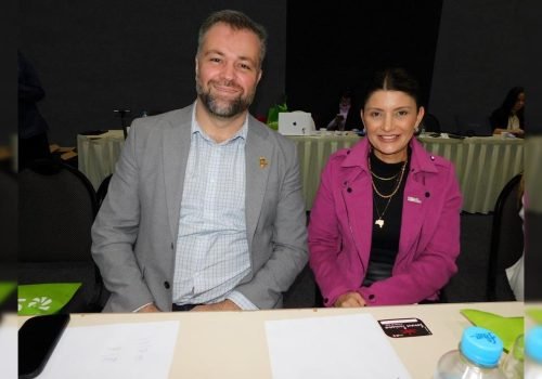 Guilherme Gassenferth, secretário de Turismo de Joinville, e Catiane Seif, secretária de Turismo de Santa Catarina