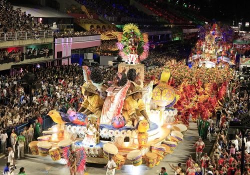 Grupo Especial do Rio de Janeiro conta, tradicionalmente, com 12 escolas de samba