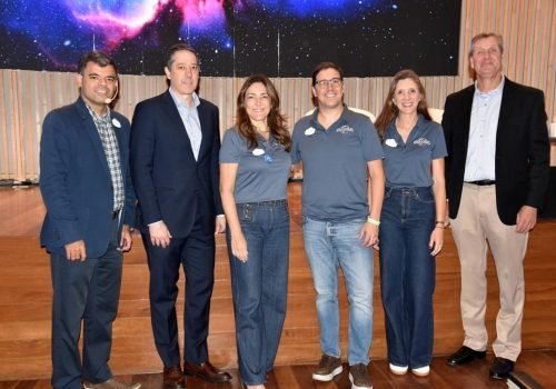 Renato Gonçalves, Marcos Barros, Gabriella Cavalheiro, Martim Diniz, Juliana Baraldi e Eric Marshall, da Universal