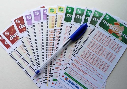 Veja na matéria os números sorteados do concurso 3809 da Lotofácil - Imagem: Olhar Digital